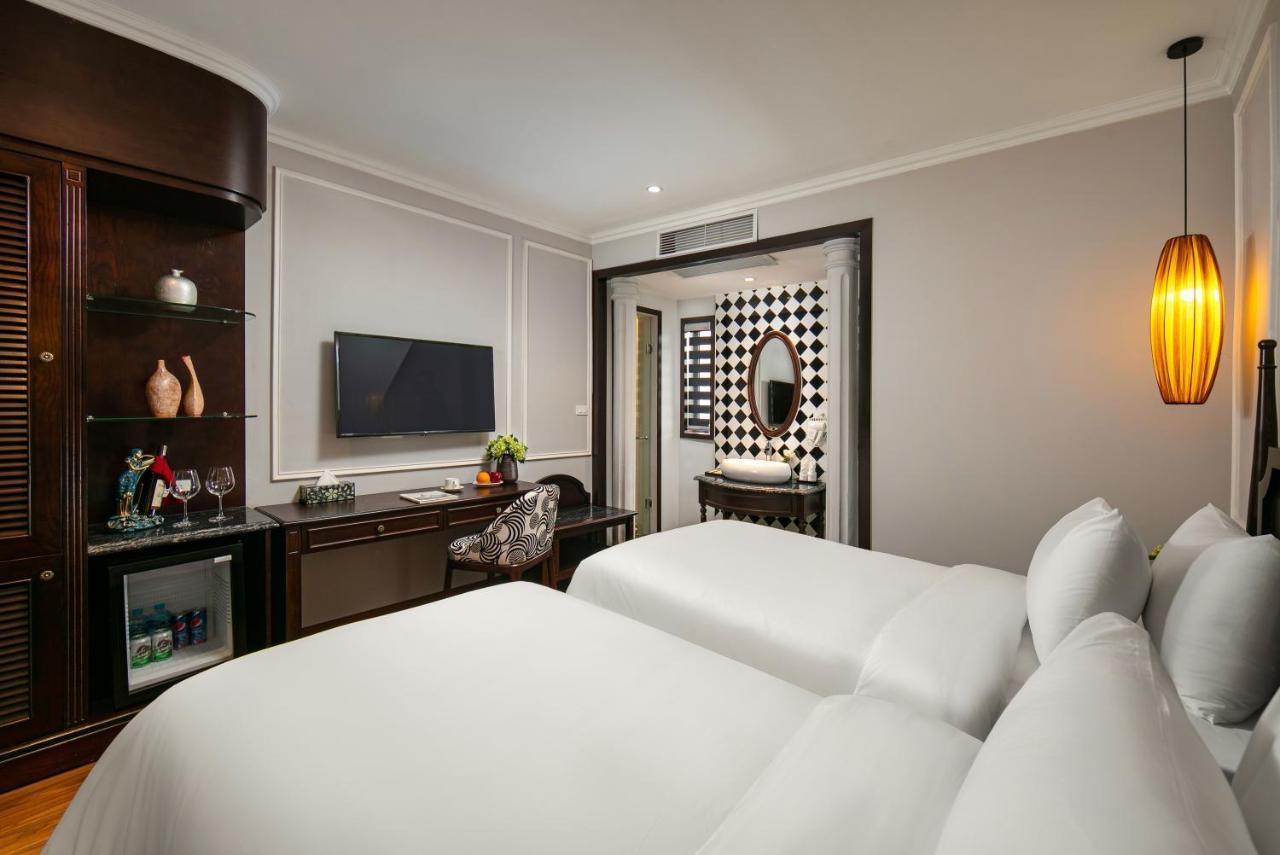 Salute Premium Hotel & Spa Hanoi Exterior foto