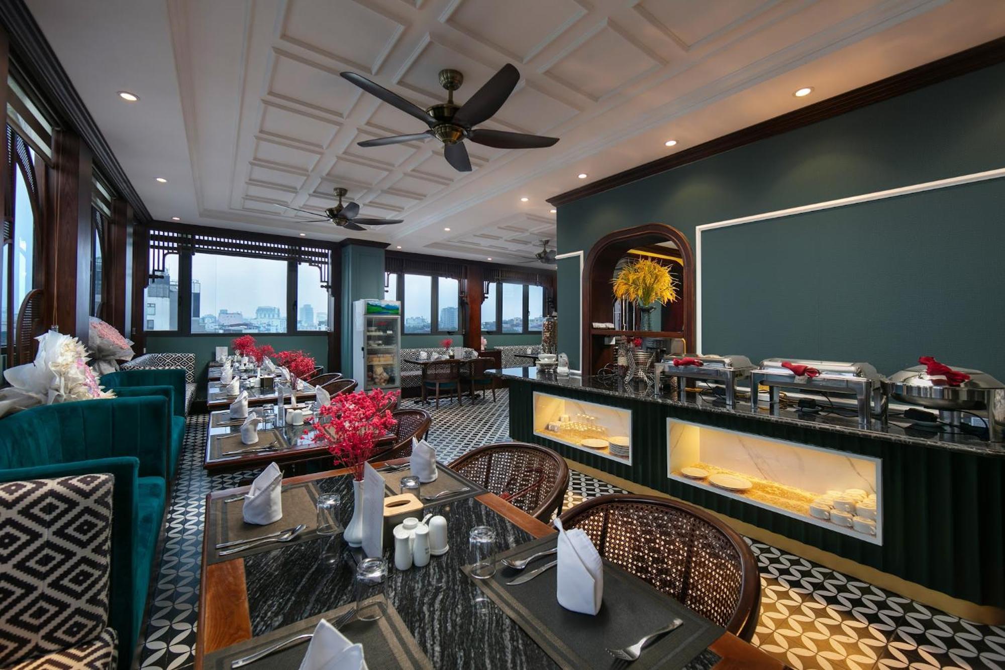 Salute Premium Hotel & Spa Hanoi Exterior foto
